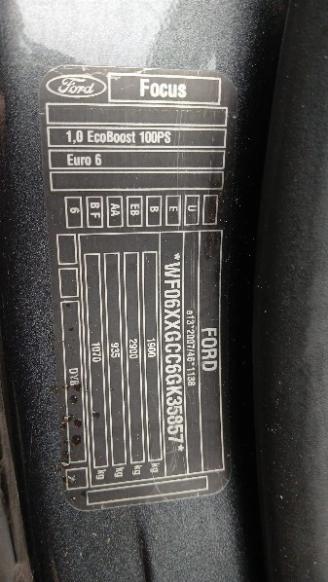 Ford Focus Focus 3 Wagon Combi 1.0 Ti-VCT EcoBoost 12V 100 (M2DC) [74kW]  (02-201=
2/05-2018) picture 10