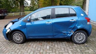 Toyota Yaris Yaris II (P9) Hatchback 1.33 16V Dual VVT-I (1NRFE) [74kW]  (11-2008/1=
2-2011) picture 7