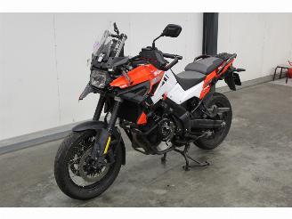 Suzuki  DL 1050 picture 2