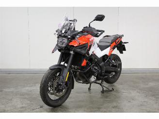 Suzuki  DL 1050 picture 3