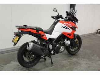 Suzuki  DL 1050 picture 5