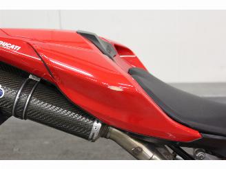 Ducati 848 Lichte rijdbare schade picture 5