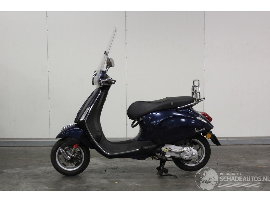 Vespa  Primavera BROM
