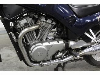 Suzuki VX 800  picture 11