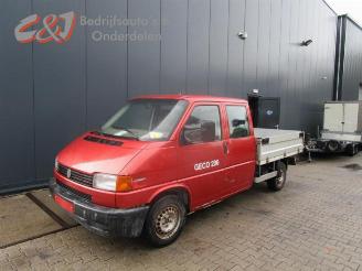 Salvage car Volkswagen Transporter Transporter T4, Van, 1990 / 2003 1.9 TD 2001/10