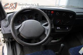 Iveco Daily New Daily III, Chassis-Cabine, 1999 / 2006 35C/S10 picture 14