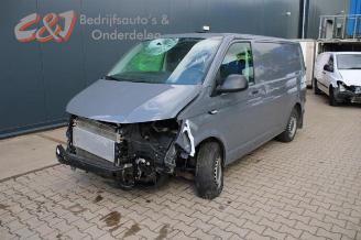 Coche siniestrado Volkswagen Transporter Transporter T6, Van, 2015 / 2024 2.0 TDI DRF 2017/8