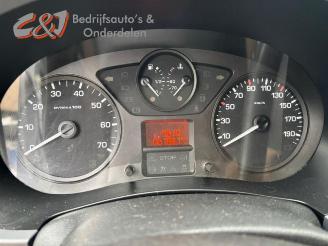 Peugeot Partner Partner Tepee (7A/B/C/D/E/F/G/J/P/S), MPV, 2008 / 2018 1.6 HDiF 90 16V Phase 1 picture 21