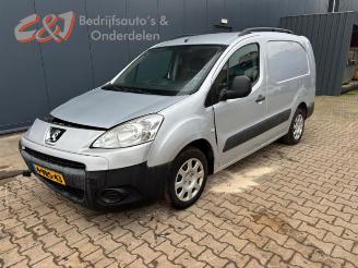 demontáž osobní automobily Peugeot Partner Partner Tepee (7A/B/C/D/E/F/G/J/P/S), MPV, 2008 / 2018 1.6 HDiF 90 16V Phase 1 2011/10