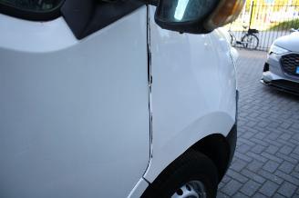 Renault Master T35 2.3 dCi L3 bakwagen airco euro 6 picture 20