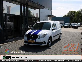 krockskadad bil bedrijf Mercedes Citan 109 CDI BlueEFFICIENCY airco elek pakket marge (vrij van btw) 2014/7
