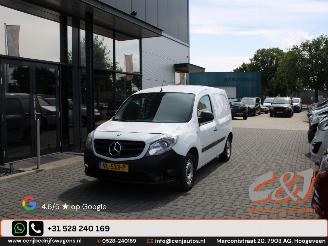 krockskadad bil bedrijf Mercedes Citan 108 CDI BlueEFFICIENCY elek pakket marge (btw vrij) 139.000 km. 2015/1