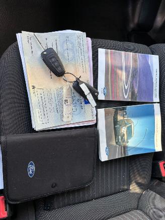 Ford Transit  picture 32