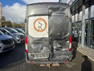 Ford Transit  picture 8