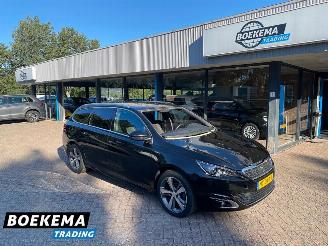 Coche accidentado Peugeot 308 SW 1.2 PureTech GT-line Navi Clima Camera Cruise 2017/4