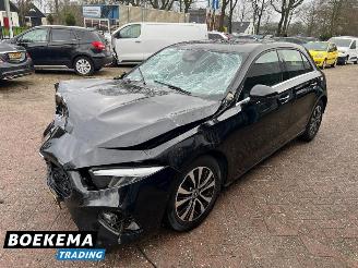 Mercedes A-klasse 180 Business Line Facelift Navi Camera Clima SHZ picture 5