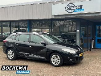 Damaged car Renault Mégane Estate 1.4 TCe Parisienne Navigatie Clima PDC 2012/5