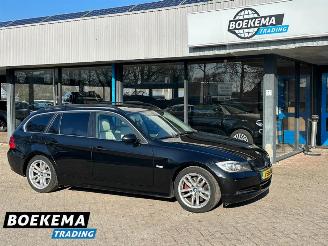 Unfallwagen BMW 3-serie 325xi 218PK High Exe 4X4 Leer Automaat Open-Dak Keylss Navigatie 2006/2
