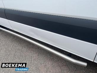 Volkswagen Crafter 35 2.0 TDI L3-H2 9-Persoons Airco Rolstoellift Cruise picture 19