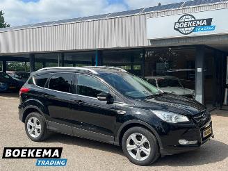 Coche accidentado Ford Kuga 1.5 Titanium Styling Pack Navigatie Cruise Climate Stoelverw. 2016/8