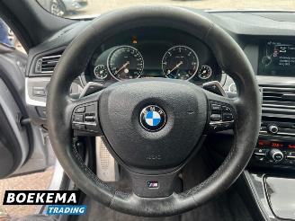 BMW M550 5 Serie M550xd 381PK High Exe HUD Memory Leer Navigatie picture 16