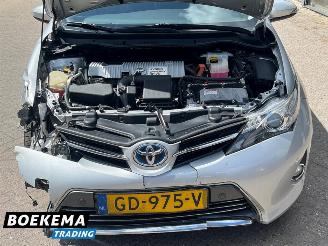 Toyota Auris 1.8 Hybrid Executive Navigatie Climate Cruise PDC picture 12