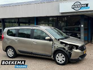 Unfallwagen Dacia Lodgy 1.2 TCe Lauréate Navi Airco Cruise Orig NL+NAP 2013/5