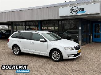 Auto incidentate Skoda Octavia 1.0 TSI Ambition Business Navigatie Climate 2016/7