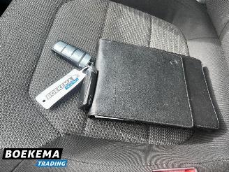 Volkswagen Passat 1.4 TSI Comfortline Navi Climate Cruise PDC picture 31