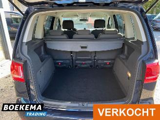Volkswagen Touran 1.6 TDI Climate Cruise Trekhaak picture 18