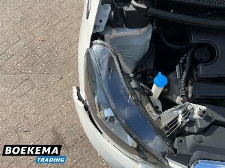 Peugeot 108 1.0 e-VTi Active Airco LED picture 12