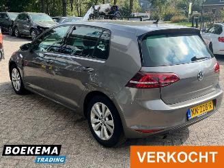 Volkswagen Golf 1.0 TSI Connected Navi Climate Cruise picture 3