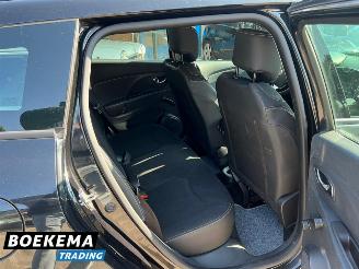 Renault Clio Estate 0.9 TCe Dynamique Navigatie Clima Cruise picture 16