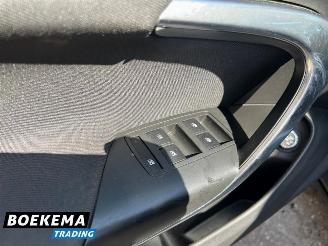 Opel Insignia 1.6 T Sport 180PK Navi Climate Cruise PDC Trekh. picture 16