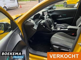 Peugeot 208 1.2 Allure 100pk Led Navigatie Climate Cruise PDC picture 17