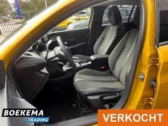 Peugeot 208 1.2 Allure 100pk Led Navigatie Climate Cruise PDC picture 18