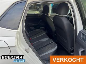 Volkswagen Polo 1.0 TSI Highline R-Line LED Stoelverw. Navi Climate Cruise picture 18