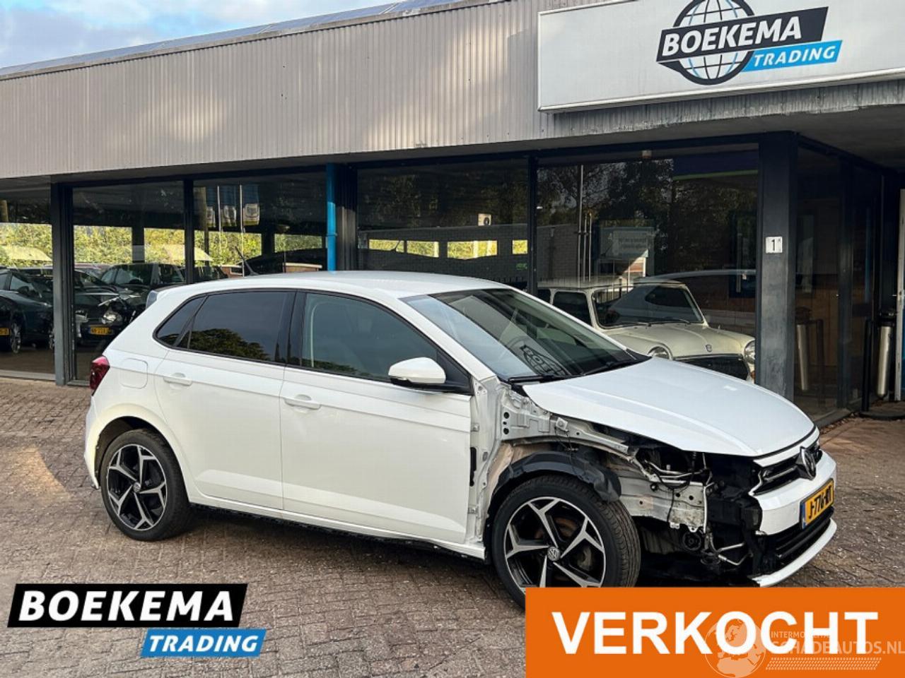 Volkswagen Polo 1.0 TSI Highline R-Line LED Stoelverw. Navi Climate Cruise