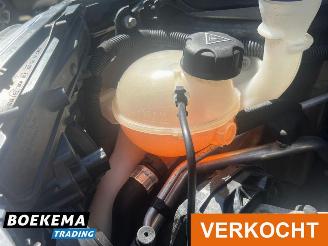 Peugeot 208 1.2 PureTech Allure Navigatie Airco Cruise PDC picture 10