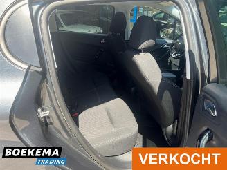 Peugeot 208 1.2 PureTech Allure Navigatie Airco Cruise PDC picture 17