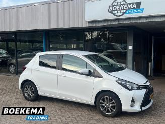 škoda osobní automobily Toyota Yaris 1.3 VVT-i Navigatie Cruise Airco Camera Trekh. 2015/12