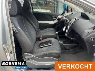 Toyota Yaris 1.3 VVTi Luna Climate Cruise picture 22