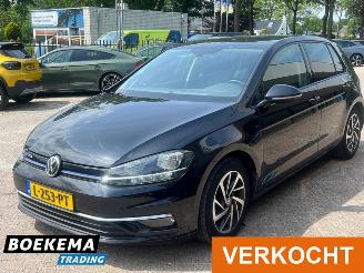 Volkswagen Golf 1.5 TSI Comfortline Automaat Navigatie Camera Stoelverw. Cruise picture 4