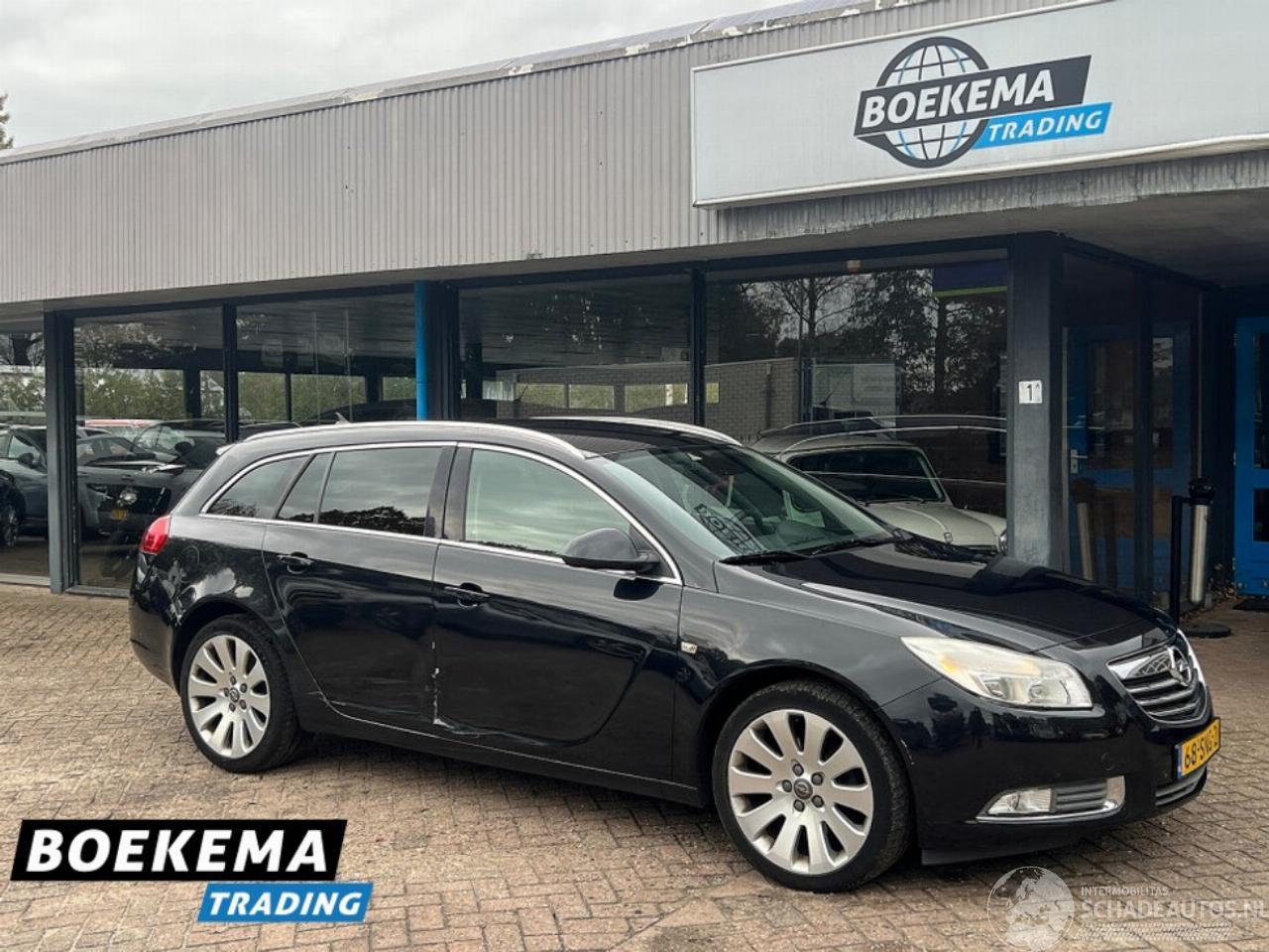 Opel Insignia 2.0 T Sport 4x4 250PK Aut Navi Climate Stoelver.