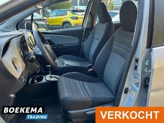Toyota Yaris 1.5 Hybrid Now Navi Climate Cruise picture 13