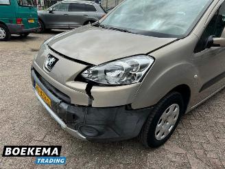 Peugeot Partner Tepee 1.6 VTi XT Rolstoel Lift Airco 5-Persoons picture 10