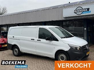 skadebil bedrijf Mercedes Vito 111 CDI Lang 3-Persoons Navi Airco Cruise 2019/7