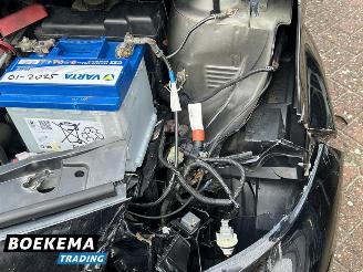 Toyota Aygo 1.0-12V Navigator Automaat Airco 5-Deurs picture 9