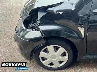 Toyota Aygo 1.0-12V Navigator Automaat Airco 5-Deurs picture 7