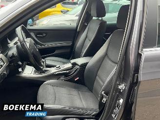 BMW 3-serie 325i Business 218PK Navi Climate Cruise PDC Trekh. picture 15